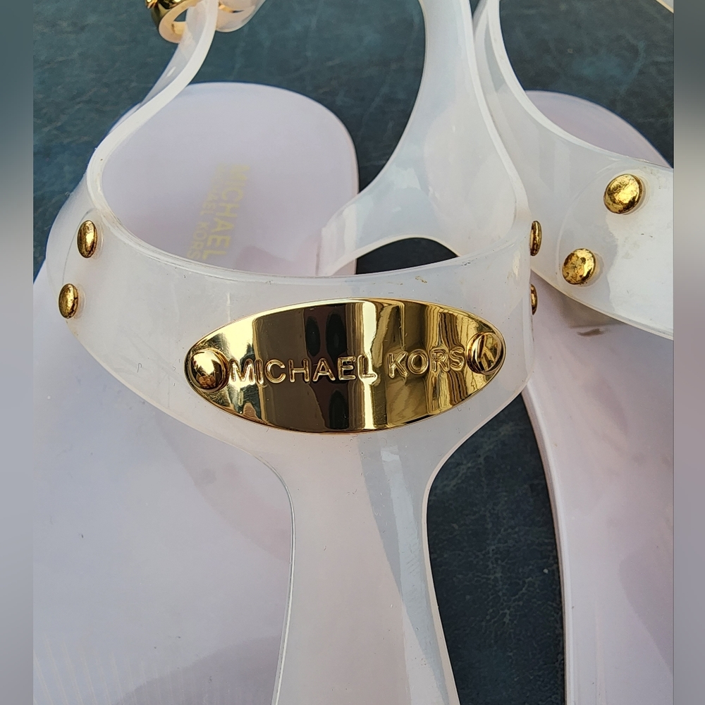 🦋 MICHAEL KORS Jelly Nameplate Sandals - Picture 4 of 5